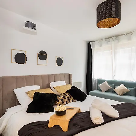 公寓 De Luxe A 10 Min De Paris - Sauna, Cinema
